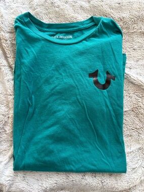 True Religion Teal Crewneck Short Sleeve Shirt with Black Logo Print Size Large